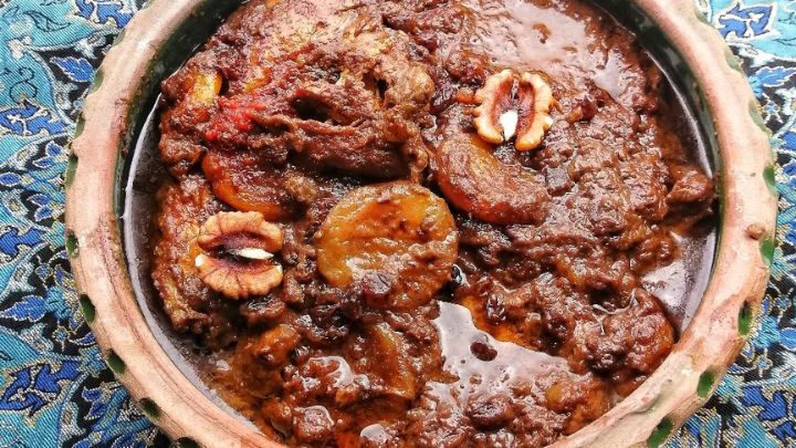 نکات و فوت و فن‌های تهیه خورش غوره کشمش