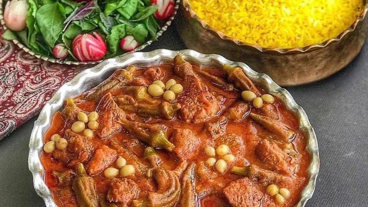مراحل تهیه خورش کشمش و غوره
