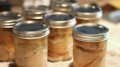 تکنیک پخت ران مرغ و برنج در شیشه؛ یک غذای خوشمزه و آسان