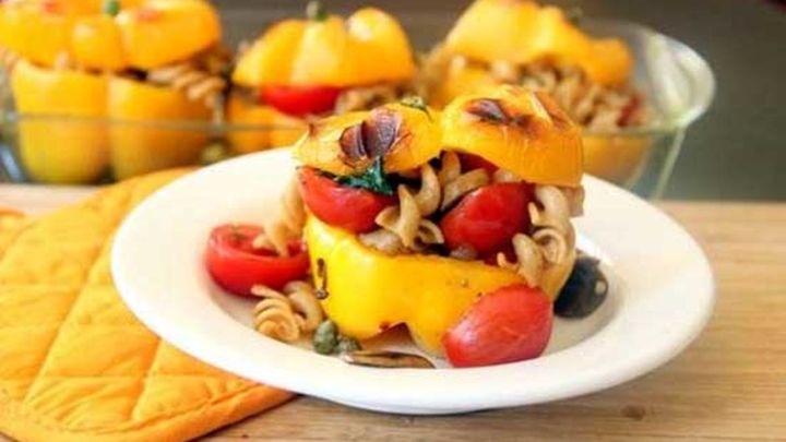 مراحل تهیه دلمه ماکارونی مراحل تهیه دلمه ماکارونی