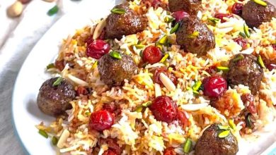 طرز تهیه آلبالو پلو با گوشت چرخ‌کرده