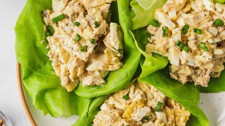 مراحل تهیه سالاد پروتئینی تخم مرغ