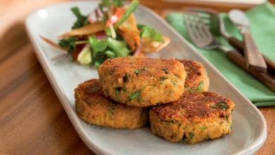 طرز تهیه کوکو عدس و سیب زمینی (مقوی و لذیذ برای شام)