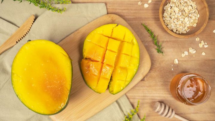 ماسک انبه برای آبرسانی و مرطوب‌کنندگی پوست