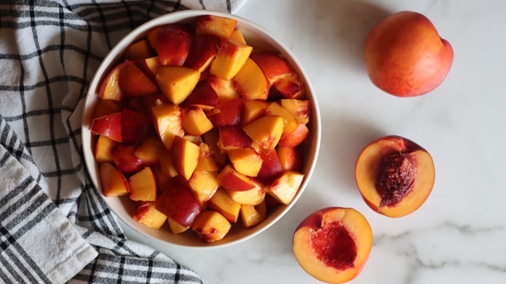 مراحل تهیه مربای شلیل