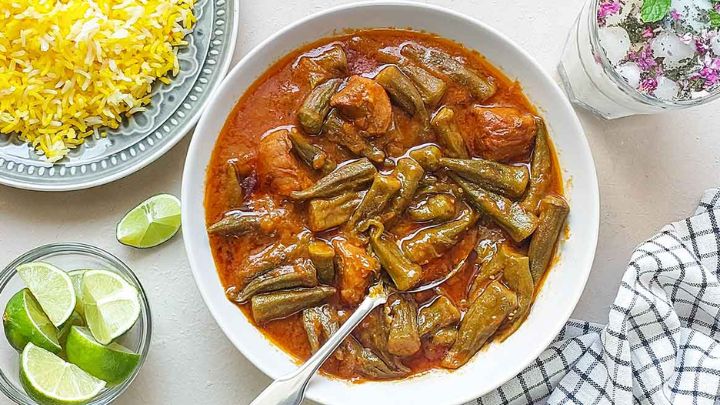 مراحل تهیه خورش غوره بامیه مراحل تهیه خورش غوره بامیه