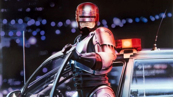 پلیس آهنی (RoboCop) پلیس آهنی (RoboCop)
