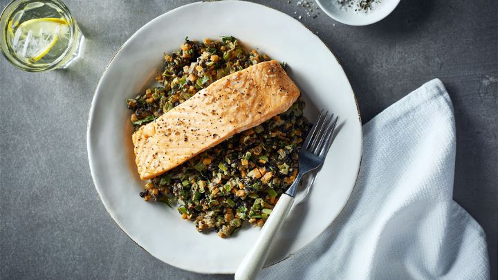 نکات مهم در تهیه خوراک ماهی سالمون با عدس نکات مهم در تهیه خوراک ماهی سالمون با عدس