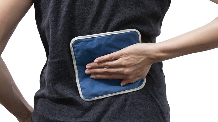 از کمپرس سرد برای درمان سیاتیک کمک بگیرید از کمپرس سرد برای درمان سیاتیک کمک بگیرید