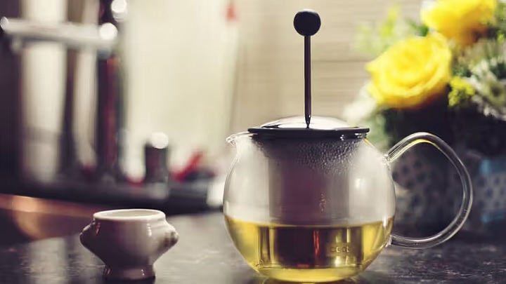 انواع نوشیدنی چربی سوز شگفت انگیز برای کاهش وزن انواع نوشیدنی چربی سوز شگفت انگیز برای کاهش وزن