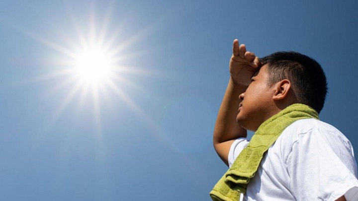 مضرات اشعه UV و روش‌های مقابله با آن