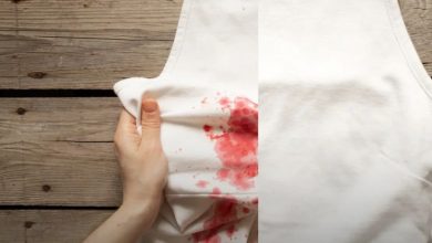5 ترفند قطعی پاک کردن لکه‌ شاه‌توت از روی هر نوع لباس