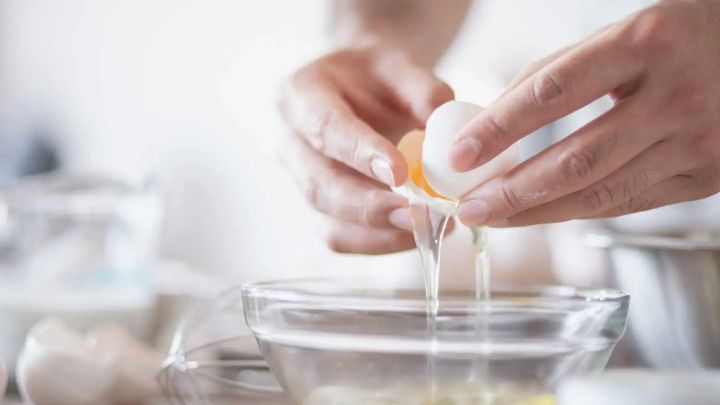 تقویت ناخن با مصرف مواد غذایی مفید تقویت ناخن با مصرف مواد غذایی مفید