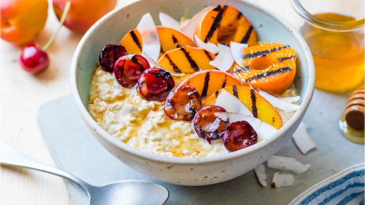 صبحانه خوشمزه برای تابستان با جو دوسر صبحانه خوشمزه برای تابستان با جو دوسر