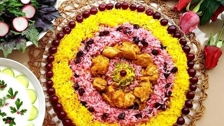 رسپی یک غذای خوشمزه با مرغ و گیلاس رسپی یک غذای خوشمزه با مرغ و گیلاس