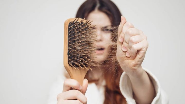 نکات طلایی برای جلوگیری از ریزش مو در رژیم لاغری و کاهش وزن نکات طلایی برای جلوگیری از ریزش مو در رژیم لاغری و کاهش وزن