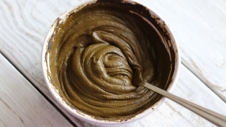 فواید حنا گذاشتن کف دست و کف پا فواید حنا گذاشتن کف دست و کف پا