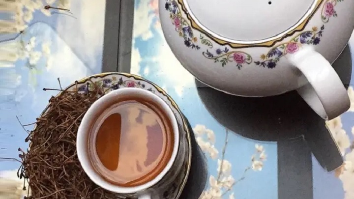 خواص دم آلبالو برای کیست سینه خواص دم آلبالو برای کیست سینه