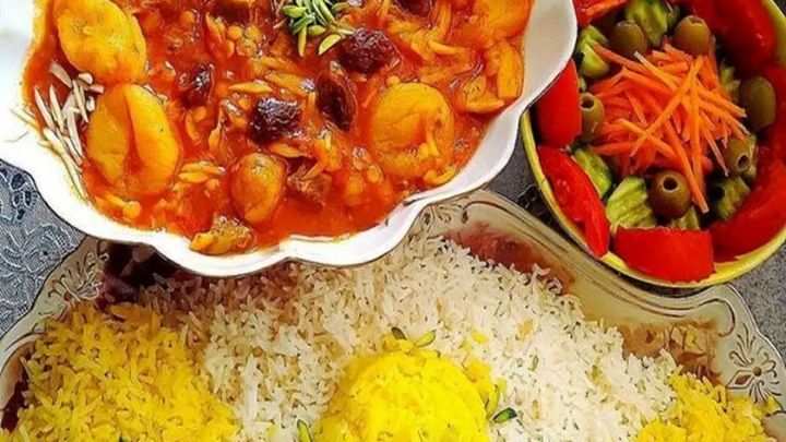 نکات طلایی در تهیه خورش زردآلو و گردو نکات طلایی در تهیه خورش زردآلو و گردو