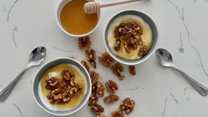 حفظ سلامت رودهها با ماست و عسل حفظ سلامت رودهها با ماست و عسل