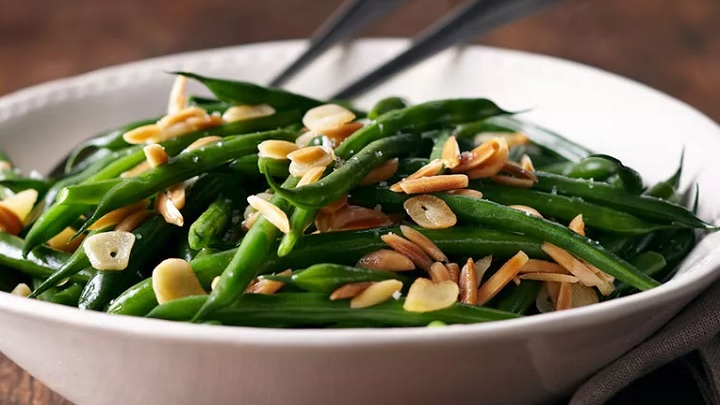 کودک از چه سنتی میتواند لوبیا سبز بخورد؟ کودک از چه سنتی میتواند لوبیا سبز بخورد؟