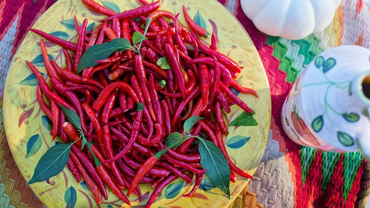 فواید فلفل قرمز برای سرماخوردگی فواید فلفل قرمز برای سرماخوردگی