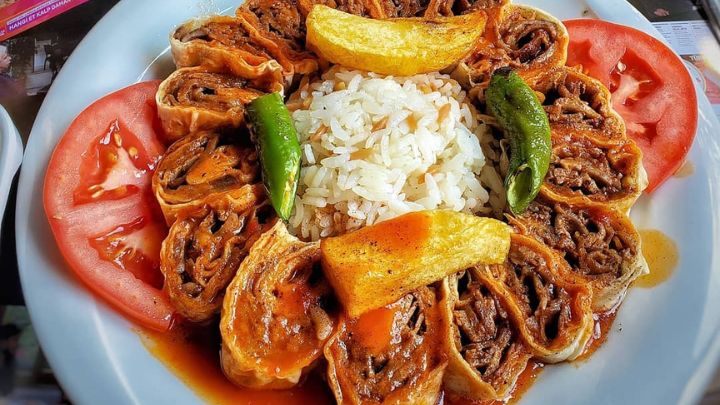 مراحل تهیه بیتی کباب به روش ترکیهای مراحل تهیه بیتی کباب به روش ترکیهای