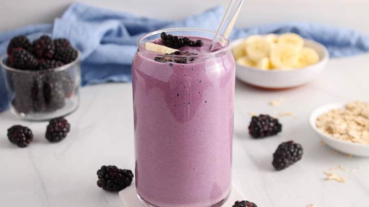 رسپی یک نوشیدنی خوشمزه با شاه توت و موز رسپی یک نوشیدنی خوشمزه با شاه توت و موز