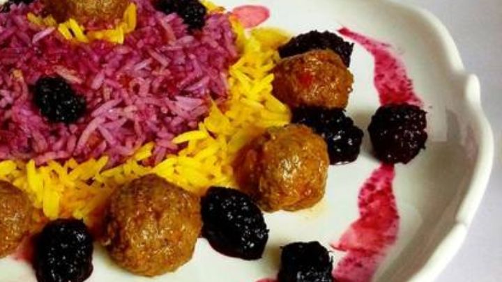 رسپی یک غذای خوشمزه با شاه توت رسپی یک غذای خوشمزه با شاه توت