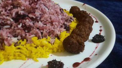 شاه توت پلو با گوشت قلقلی (یک ناهار خوشرنگ و خاص)