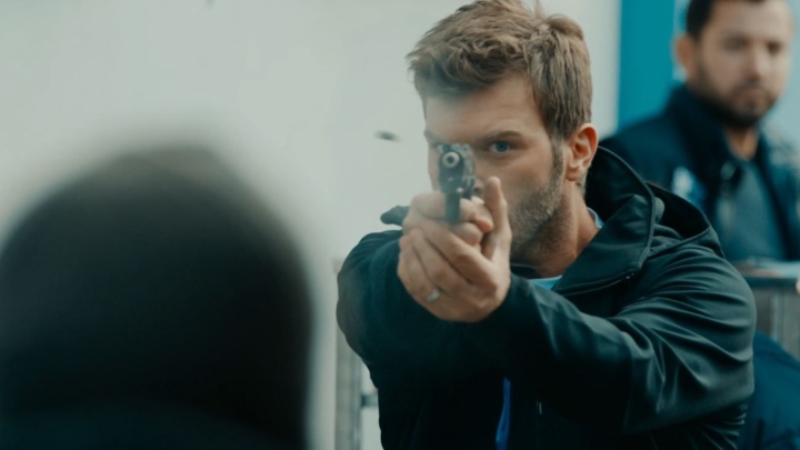 تصادف (Çarpisma) از بهترین فیلم و سریالهای کیوانچ تاتلیتوغ تصادف (Çarpisma) از بهترین فیلم و سریالهای کیوانچ تاتلیتوغ