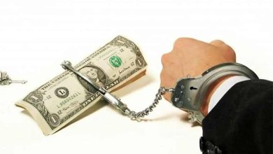 چگونه بفهمیم که نامزدمان خسیس است؟