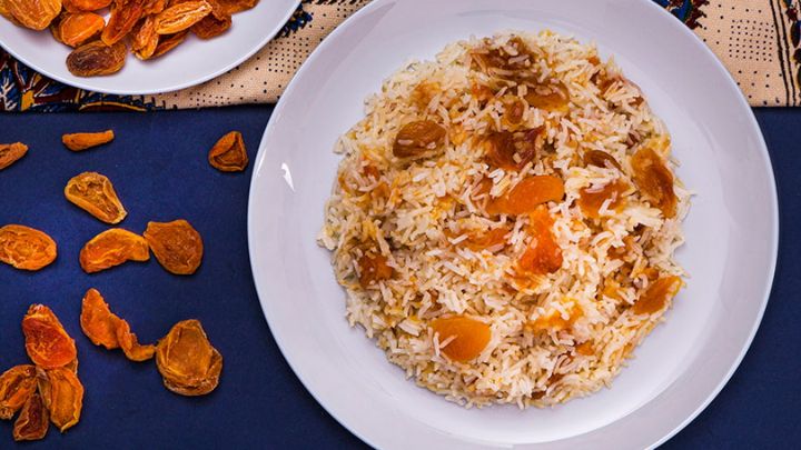 مراحل تهیه اریک پلو زنجانی