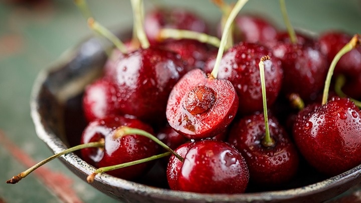 خوردن گیلاس با این خوراکیها ممنوع خوردن گیلاس با این خوراکیها ممنوع