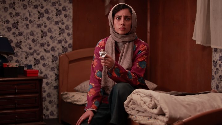 تعداد قسمتهای سریال "غربت" تعداد قسمتهای سریال "غربت"