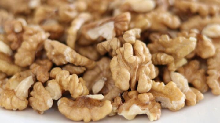 روش‌های از بین بردن تلخی گردو