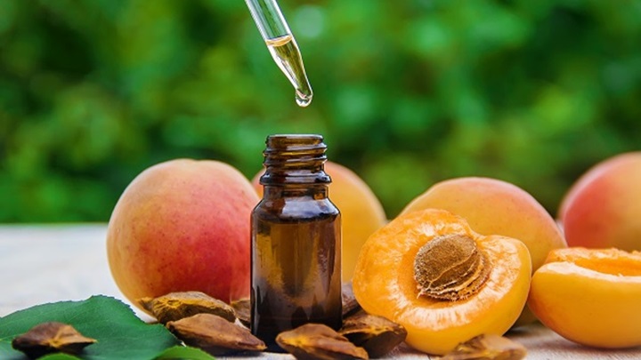 کاربردهای روغن هسته زردآلو