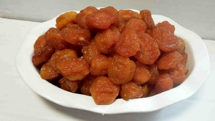 طرز تهیه آلو بخارا با پوست