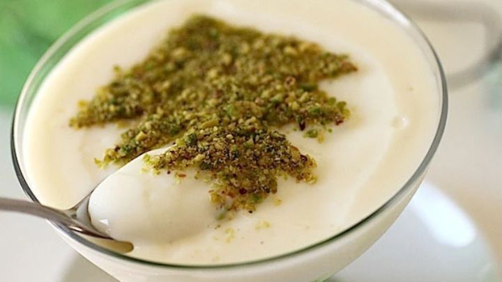طرز تهیه حلوا برنج با پنیر موزارلا