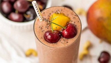 طرز تهیه اسموتی انبه و گیلاس؛ سرخی و زردی در یک لیوان