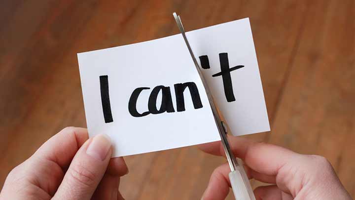 چه چیزی باعث کاهش عزت نفس میشود؟ چه چیزی باعث کاهش عزت نفس میشود؟