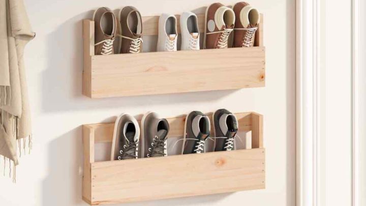 جاکفشی و جالباسی های ایستاده