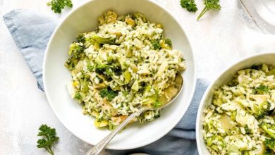 طرز تهیه پسته پلو با مرغ خامه‌ای؛ ترکیبی از شرق و غرب