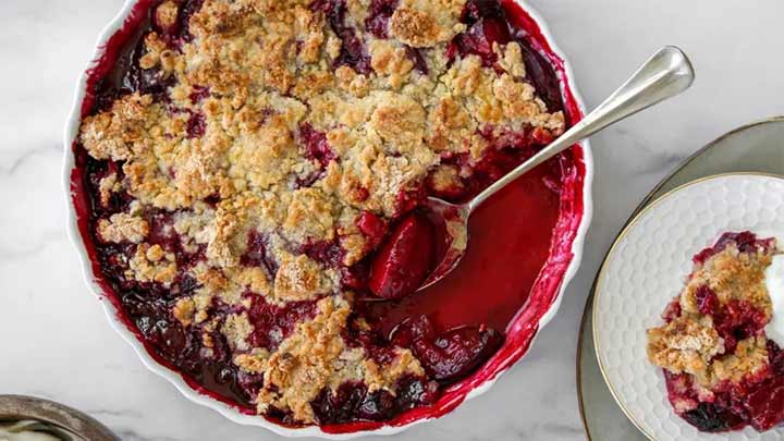 نکاتی طلایی در تهیه کرامبل آلو که بهتر است بدانید نکاتی طلایی در تهیه کرامبل آلو که بهتر است بدانید