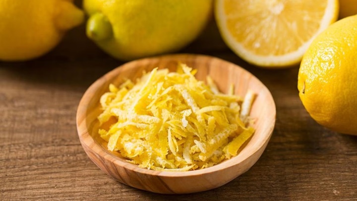 پوست لیمو؛ دو روی سکه: فواید و مضرات آن را بشناسید