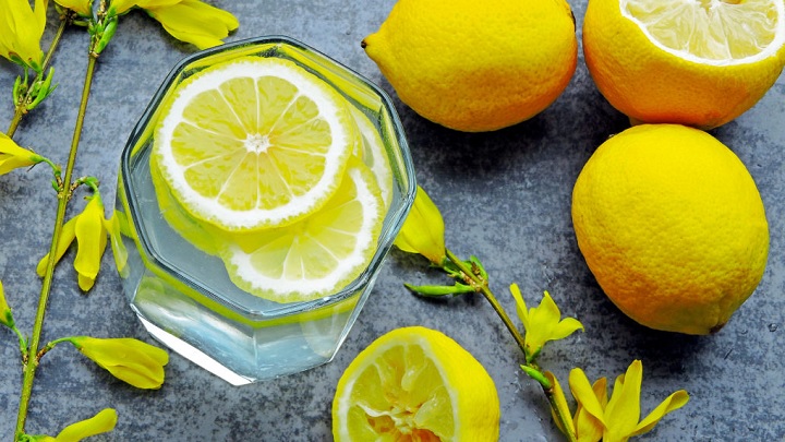 لاغری شکم با لیمو ترش