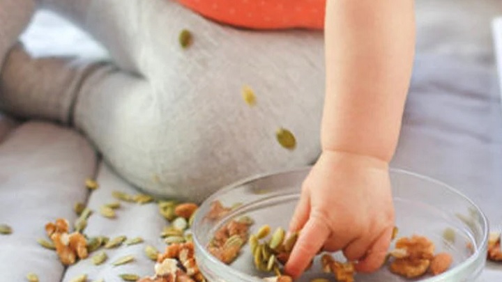 نکاتی که باید در مورد مصرف پسته برای کودکان کم وزن و کم اشتها بدانید نکاتی که باید در مورد مصرف پسته برای کودکان کم وزن و کم اشتها بدانید