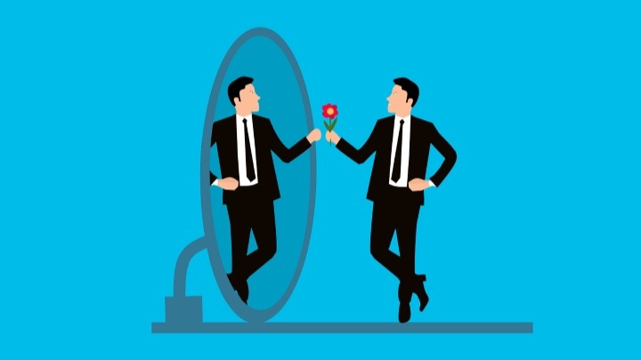 عوامل بروز و تقویت خودشیفتگی عوامل بروز و تقویت خودشیفتگی