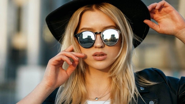 عینک آفتابی با لنز آینه‌ای