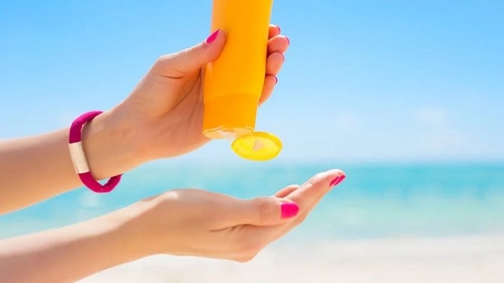 استفاده از ضدآفتاب در دوران بارداری حتی در روزهای ابری